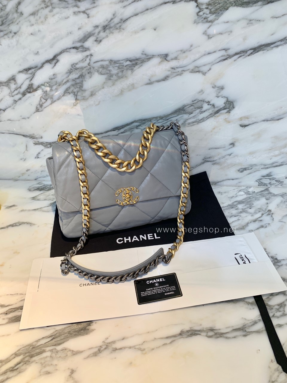 chanel 19 size 12
